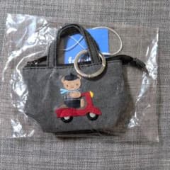 新品ファミリア familiar ミニデニムバッグ マチ付き キーホルダー