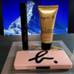 kei様専用です。アニエスベー 　ビークリームファンデーションのみのサムネイル