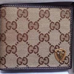 GUCCI 正規品 二つ折り財布のサムネイル
