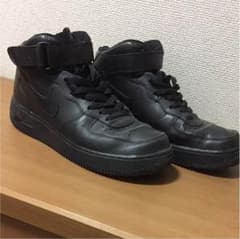 NIKE AIR FORCEのサムネイル