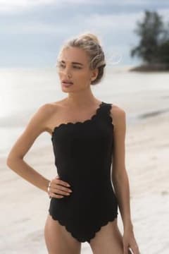 新品 MARYSIA マリシアスイム 水着のサムネイル