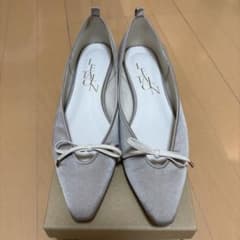 Le Talon　ルタロン　フラットシューズ　パンプスのサムネイル