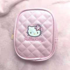 ハローキティ キルティングポーチ ピンクのサムネイル