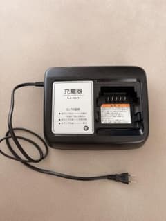 リチウムイオン充電器 X2P-00 電動自転車用充電器 X2P-00 リチウムイオンバッテリー 充電器のみ