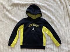 NIKE、JORDAN フード付きパーカー 黒/黄のサムネイル