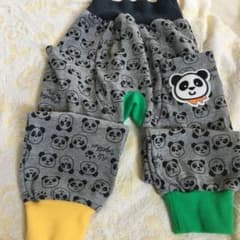パンダの長ズボンサイズ100♪新品未使用ご予約品のサムネイル