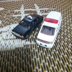 トミカ   タクシー&救急車のサムネイル