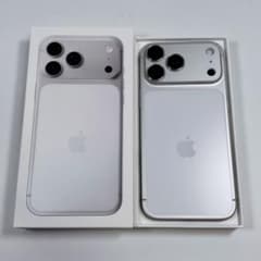 【美品】iPhone17ProMax 1TB シルバー バッテリー100%のサムネイル