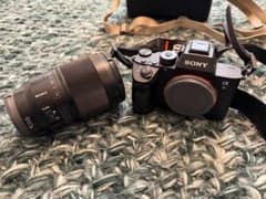 極美品 Sony α7RIII 3217回 FE35mm F1.4 ZA 極美品 Sony α7RIII 3217回 FE35mm F1.4 ZA - メルカリ