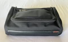 美品 TUMI トラベルポーチ 22190D4 バリスティックナイロン ブラック
