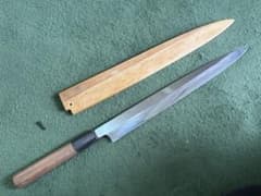 最終値下げ！ 酔心 INOX本焼 刺身包丁30cm 鞘、黒檀ピン付き 最終値下げ！ 酔心 INOX本焼 刺身包丁30cm 鞘、黒檀ピン付き - メルカリ