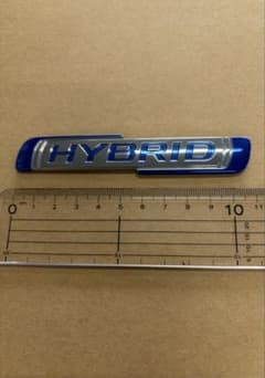 【純正】スズキ HYBRID エンブレムのサムネイル