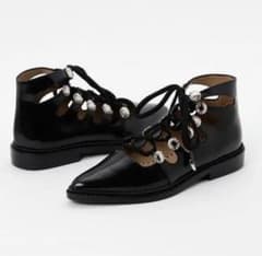 Toga Pulla レースアップシューズ ブラック Gillie shoes Toga Pulla レースアップシューズ ブラック Gillie shoes - メルカリ