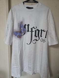 オーバーサイズ 蝶プリントTシャツ 白 ストリートのサムネイル