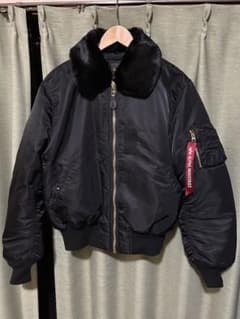 ALPHA INDUSTRIES フライトジャケットのサムネイル