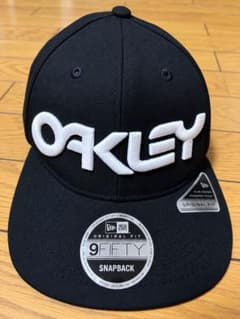 NEW ERA×OAKLEY 9FIFTY キャップ 黒のサムネイル