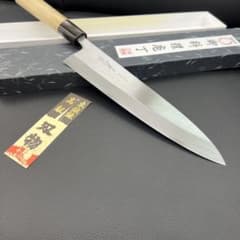 ☆新品☆郷右馬允義弘白二鋼身卸包丁210mm水牛柄 - メルカリ