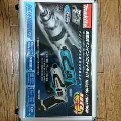 値下げしました！makita 充電式ペンインパクトドライバ TD021Dのサムネイル