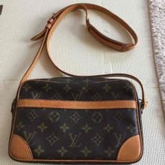 正規品 LVショルダーバックのサムネイル
