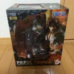 ワンピース フィギュアのサムネイル