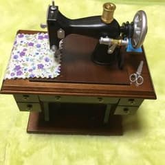 ミシン ミニチュアのサムネイル