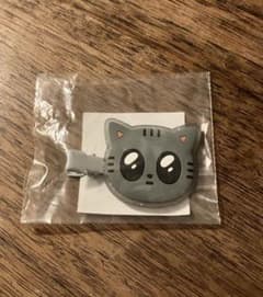 TXT カプセルトイ ヘアクリップ ダゴニャン - メルカリ