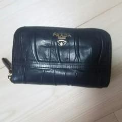 PRADA★財布のサムネイル