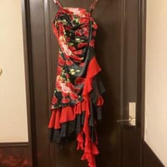 フラメンコドレスのサムネイル