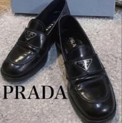 最低価格PRADA三角ロゴプレートローファー24〜24.5プラダスクエアトゥ黒レのサムネイル