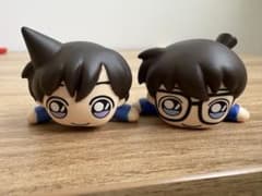 名探偵コナン 寝そべりフィギュア 2体セットのサムネイル