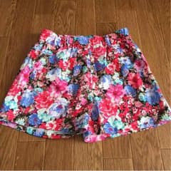 花柄 ショートパンツのサムネイル