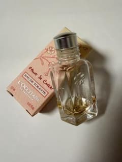 L'OCCITANE Fleurs de Cerisier 香水 ミニボトル