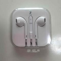 ☆iPhone6 純正 イヤホン☆のサムネイル