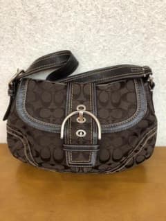 COACHのサムネイル