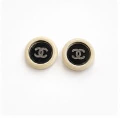 CHANEL シャネル ココマーク イヤリングのサムネイル
