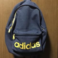 アディダス リュックのサムネイル