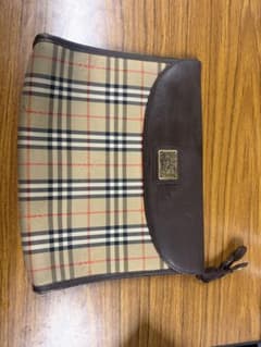 美品　Burberrys'　クラッチバッグ　ベージュ　ノバチェックのサムネイル