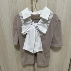 リボン付き半袖トップスのサムネイル