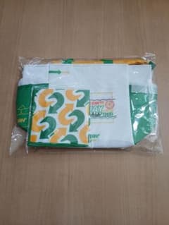 新品未使用　サブウェイ サマーバッグ 保冷バッグ 保冷クロス 2点セットのサムネイル