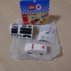 トミカ ハッピーセット 救急車のサムネイル