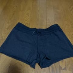 Lululemon スウェット　ショーツ　サイズ６　ダーク霜降りグレーのサムネイル
