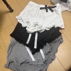フリルショートパンツ 3点セット ルームウェアのサムネイル
