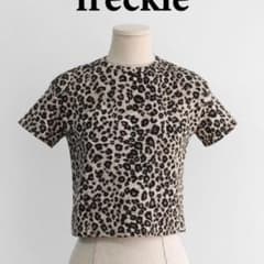 freckleseoul freckle seoul レオパード クロップド Tのサムネイル
