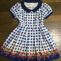 アンクルージュ いちご ワンピースのサムネイル