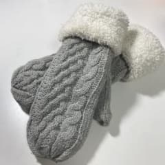 手袋　ミトン　グレー　ニットのサムネイル