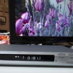 ソニー製 CD/DVDプレーヤー 2009年製 ソニー製 CD/DVDプレーヤー 2009年製 - メルカリ