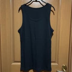 UNIQLOブラック XL タンクトップ