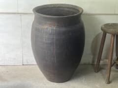 古い唐津焼 67cm 大甕 広口 大瓶 水槽 甕 壺 睡蓮鉢 古い唐津焼の大甕64.5cm 大瓶 水鉢 睡蓮鉢 メダカ - メルカリ