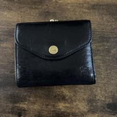 黒いレザー二つ折り財布　ベリーズヨークのサムネイル