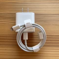 iPhone充電器　ケーブルは2本のサムネイル